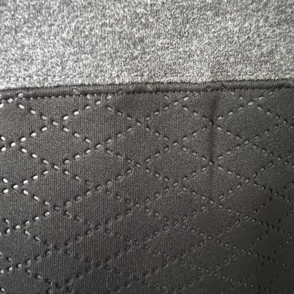 The North Face Recover Up Quilted Gray & Black Sweater Sweatshirt Size Large - Picture 10 of 11